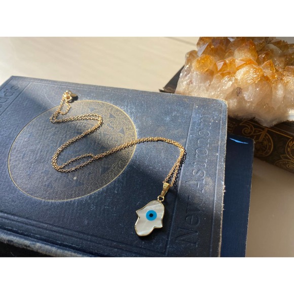 *Jihane* Hamsa Evil Eye Protection Necklace - Picture 8 of 9